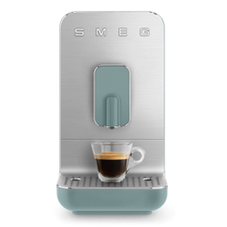 Кофемашина автоматическая Smeg изумрудный зеленый матовый