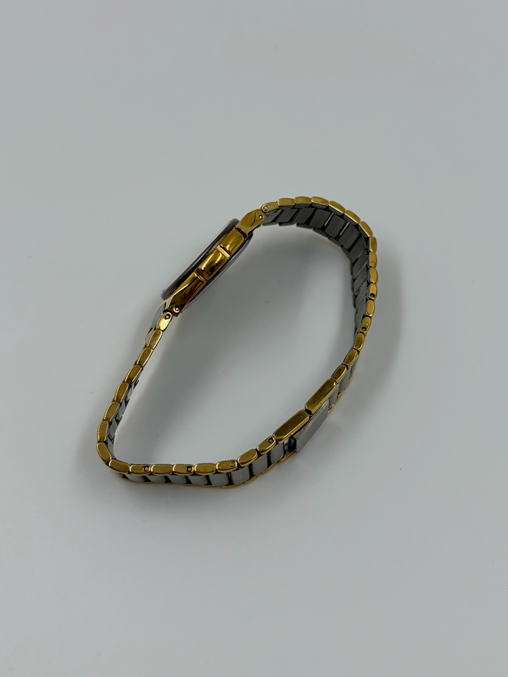 Часы Yves Saint Laurent