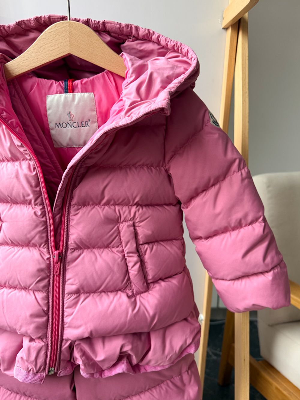 Пуховый костюм Moncler, 86
