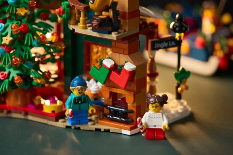 Конструктор LEGO Icons 11387 Holiday House