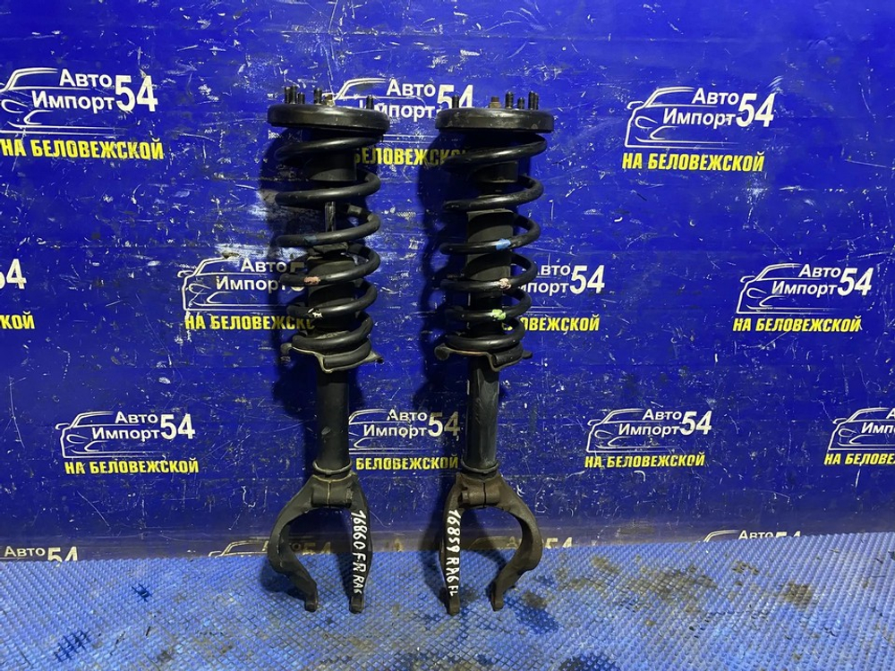 Стойка передняя левая Honda ODYSSEY 1998-2004