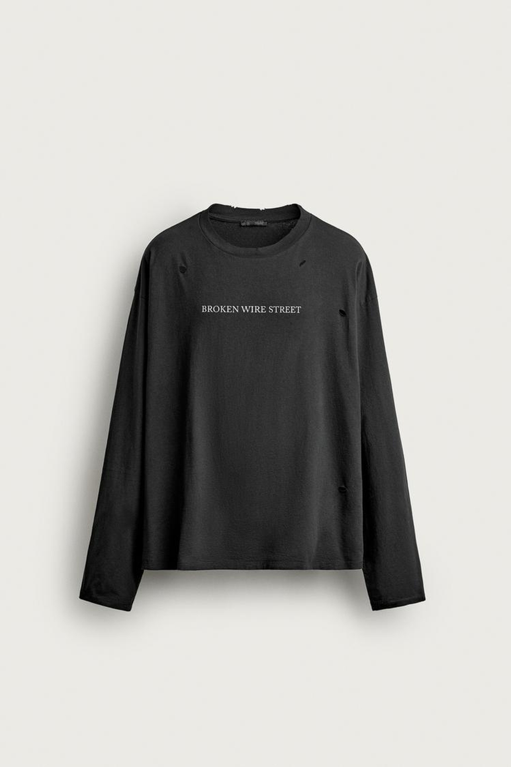 ZARA ФУТБОЛКА С ПРИНТОМ, ЧЕРНЫЙ