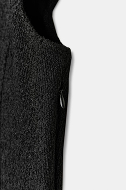 ZARA ПЛАТЬЕ ИЗ БУКЛЕ С ОБЪЕМНЫМИ РУКАВАМИ, ЧЕРНЫЙ