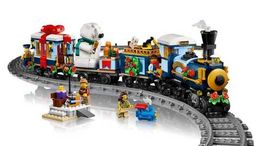 Конструктор LEGO Icons 10361 Holiday Express Train