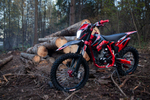 Z10 Red Black