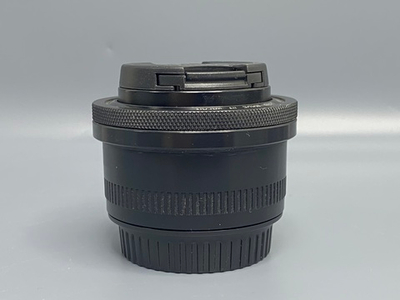Canon EF 50mm f/1.8 II