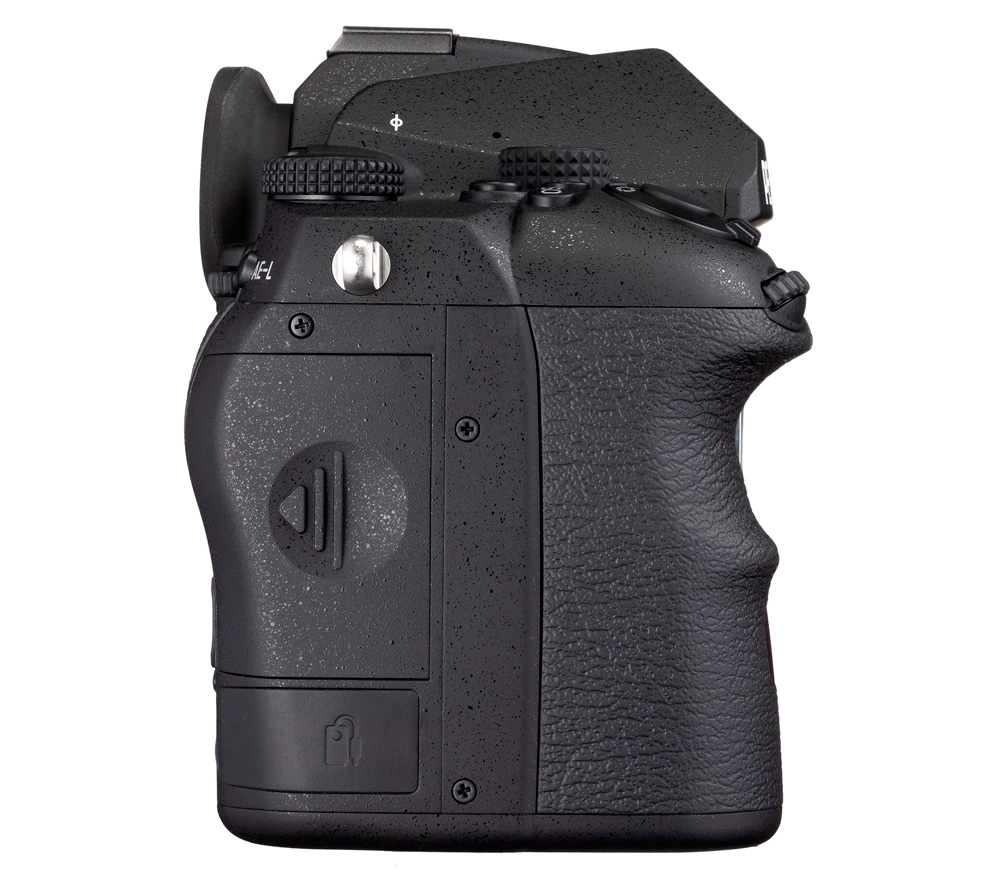 Зеркальный фотоаппарат Pentax K-3 Mark III Monochrome Body, черный