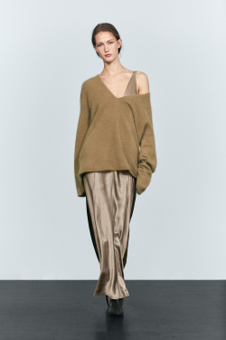 Massimo Dutti Трикотажный джемпер оверсайз с V-образным вырезом, оливковый