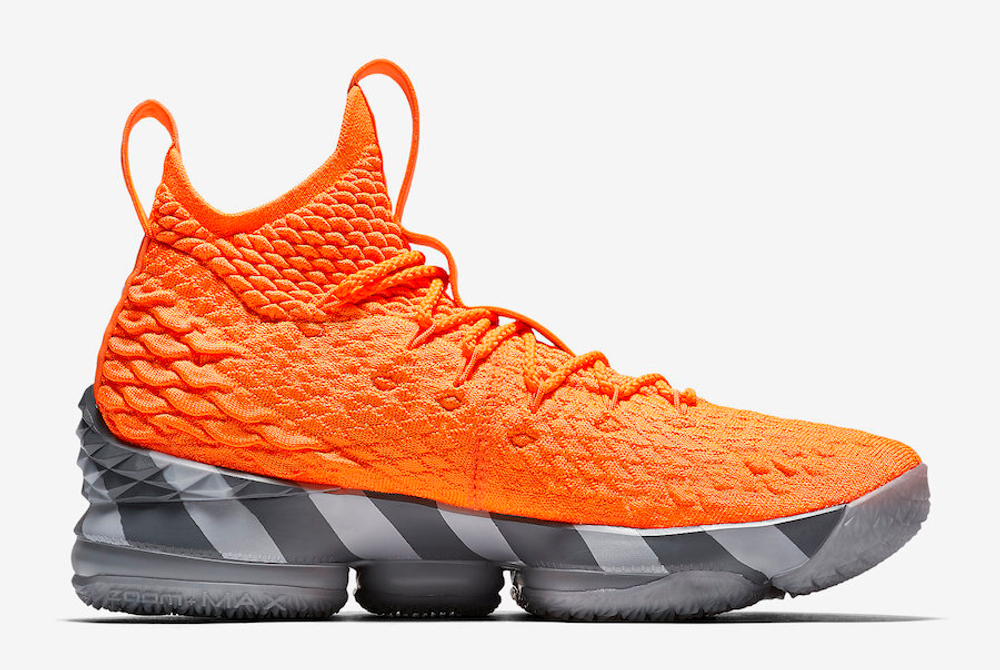 Купить в Москве Nike LeBron 15 Orange Box