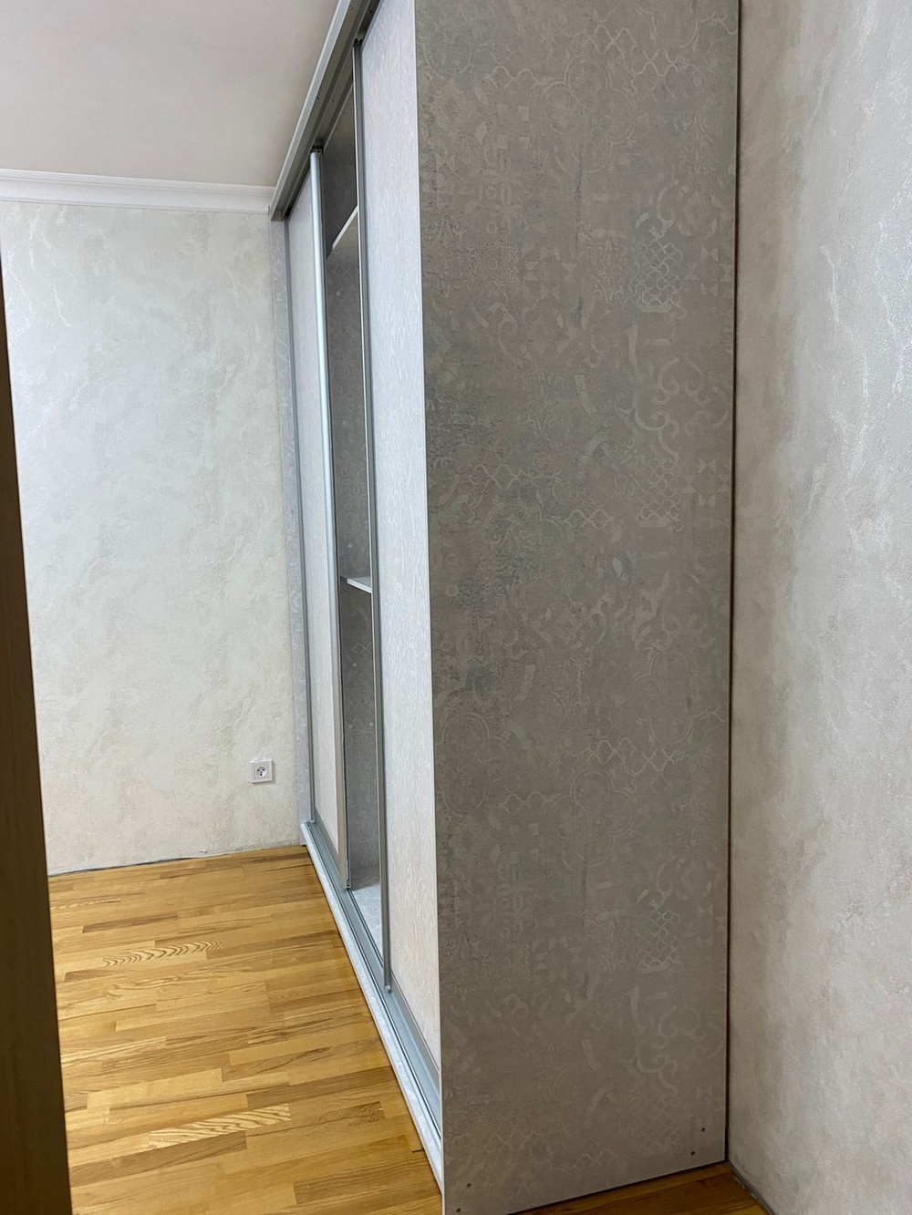 ШКАФЫ НА ЗАКАЗ ЛЮБОГО  РАЗМЕРА
