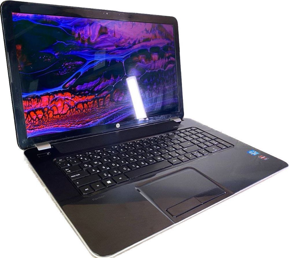 Уценённый ноутбук HP Pavilion 17-e051er
