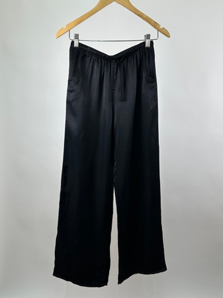 Брюки Bershka