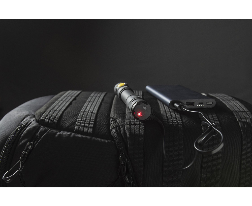 Armytek Partner C2 Magnet USB