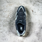 New Balance 9060 • Black
