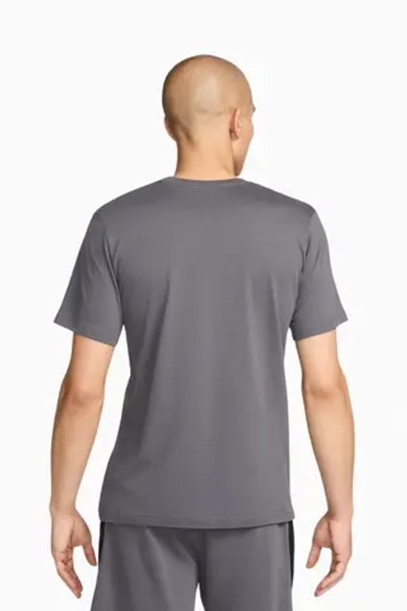 Футболка Nike Sportswear