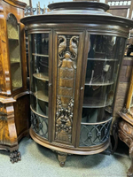 Старинная витрина