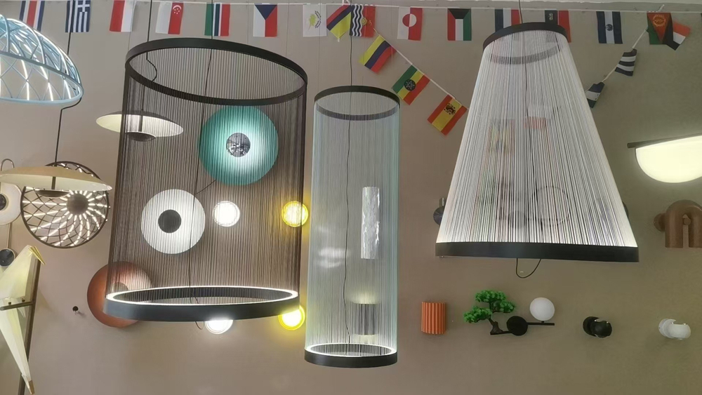 Pendant design lamp Array by Vibia