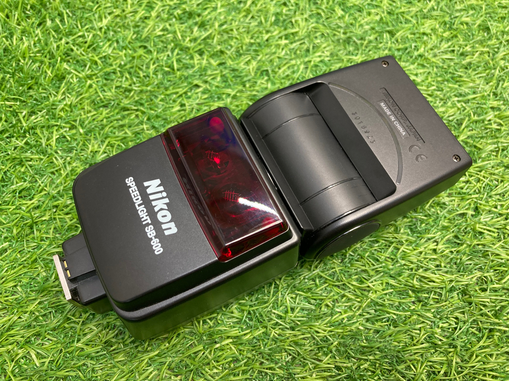 Nikon Speedlight SB-600