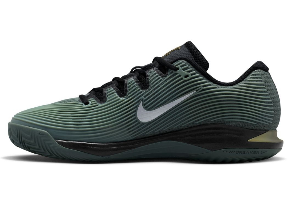 Мужские теннисные кроссовки Nike Zoom Vapor 12 Clay Premium - camo green/pure platinum/metallic gold