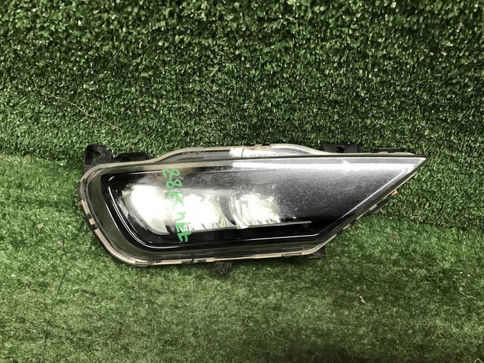 ПТФ правая Volvo XC90 2 (2014-2019) LED