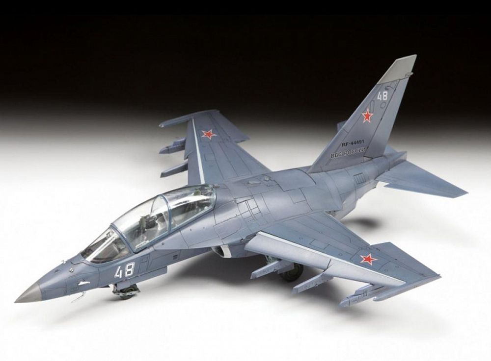 Самолёт Як-130