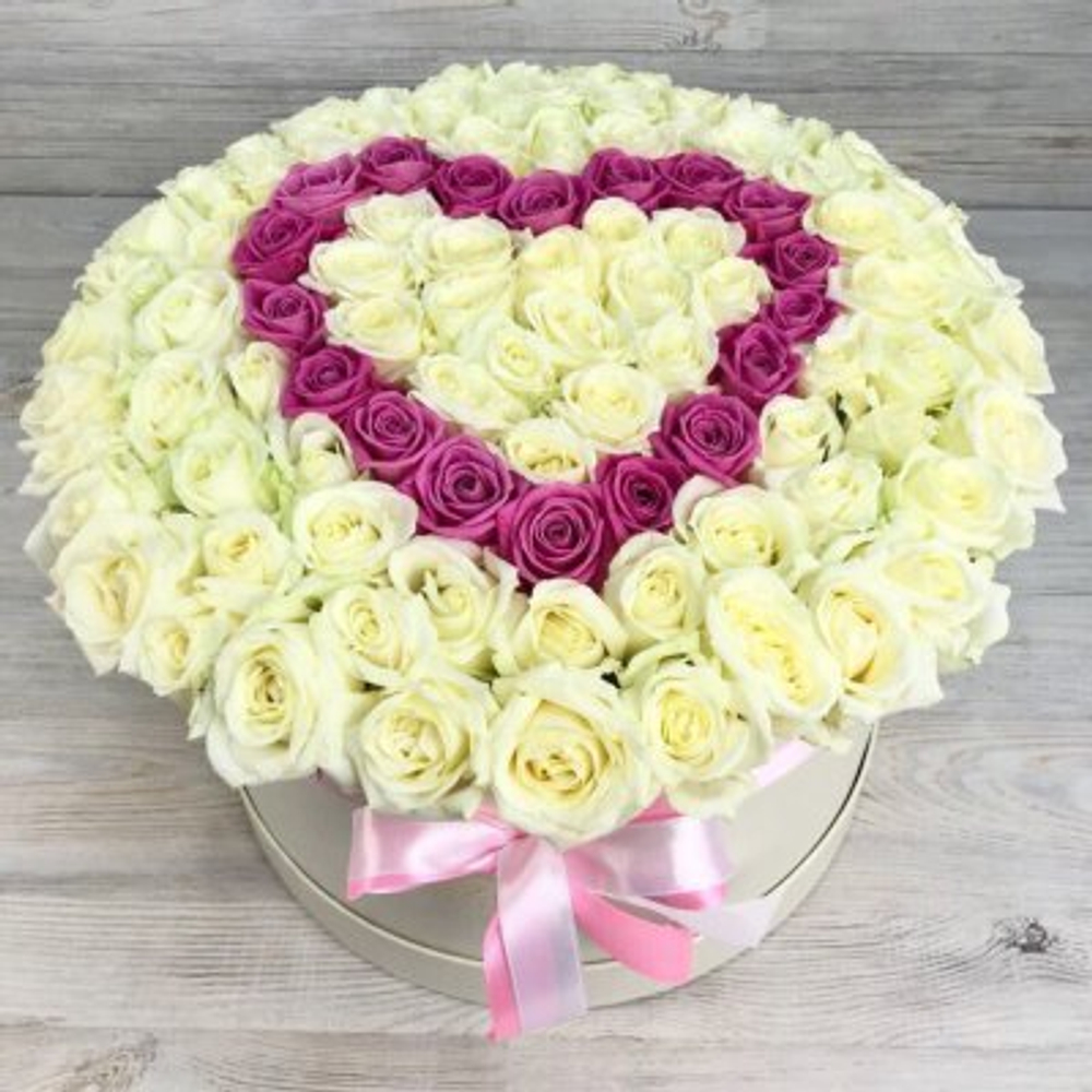 сердце из 101 розы в коробке