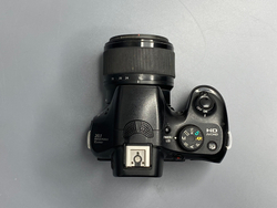 Sony Alpha A3500 Kit 18–50mm 93 000 кадров (не заряжается через micro-USB)