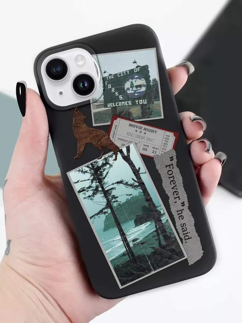 Чехол на iPhone 14 с принтом