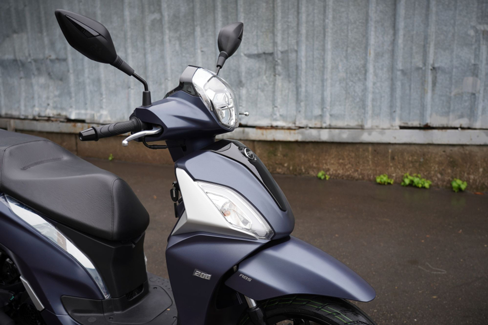 Скутер SYMPHONY ST 200