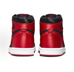 Air Jordan 1 Retro High OG Satin Bred