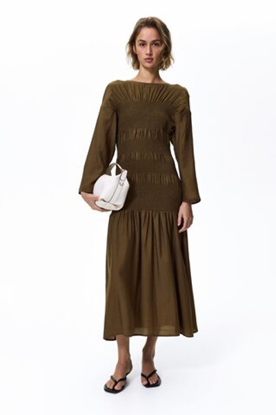 Платье со сборками — круглый вырез, длинные рукава - H&M