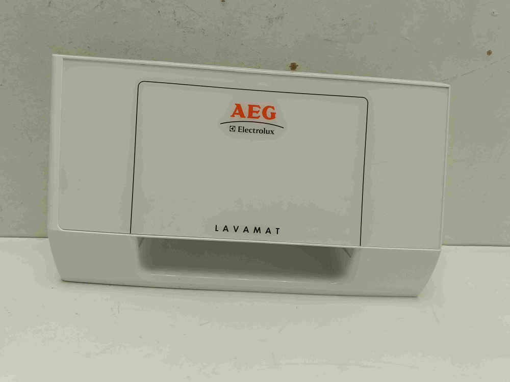 LS60840L кт224 Крышка дозатора порошка для стиральной машины AEG 110880200 б/у