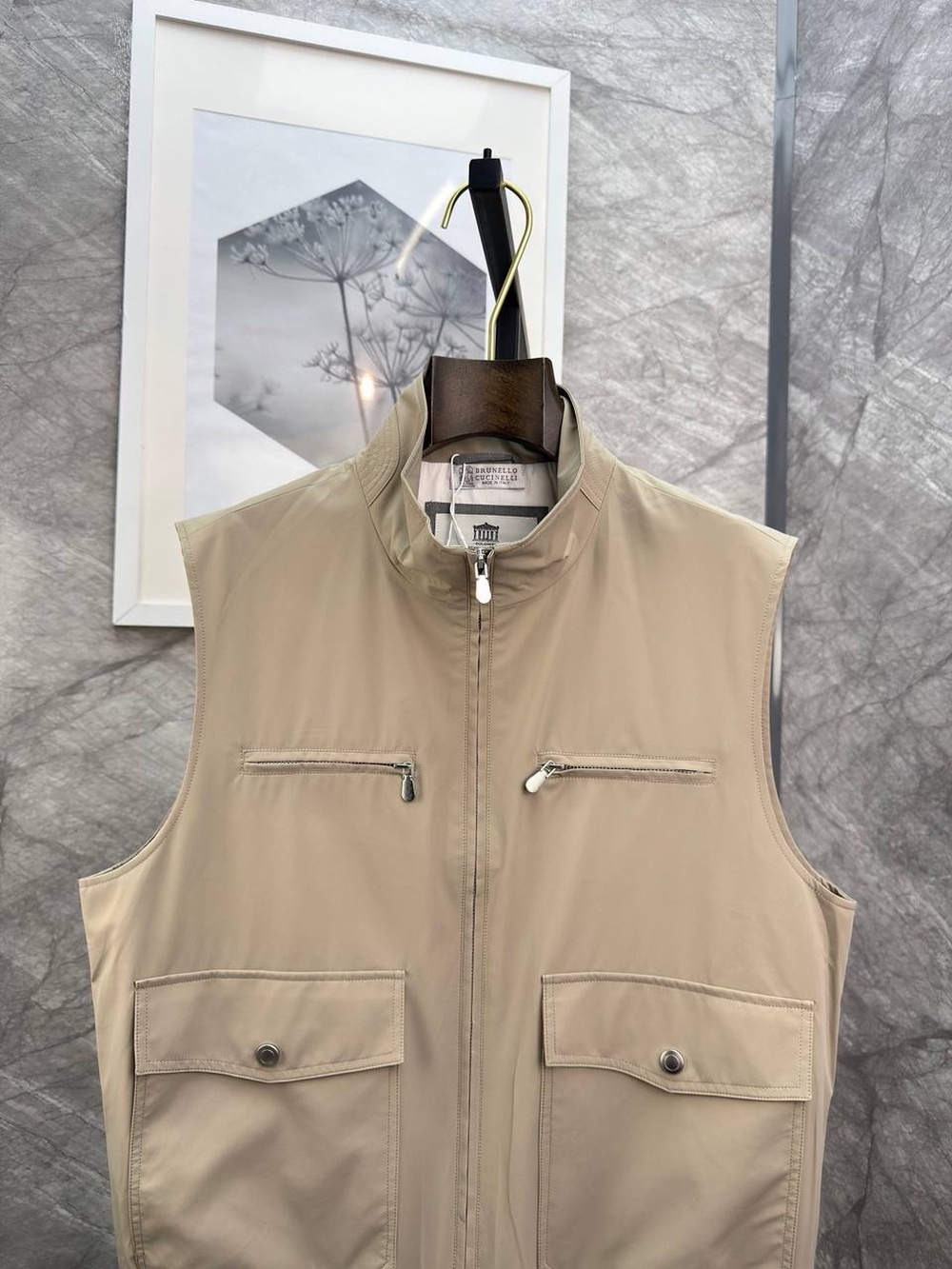 Легкая жилетка Brunello Cucinelli
