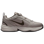 Nike Air Monarch 4 Support Lightweight Chunky Sneakers