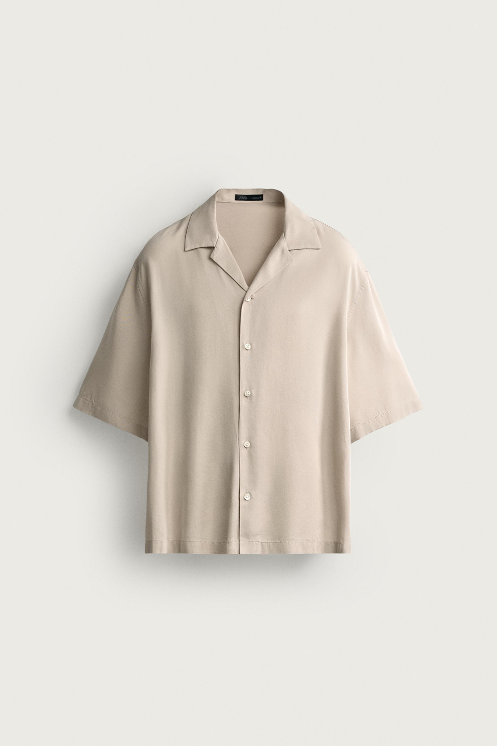 РУБАШКА RELAXED FIT ИЗ СТРУЯЩЕЙСЯ ТКАНИ — ZARA · 4795/210