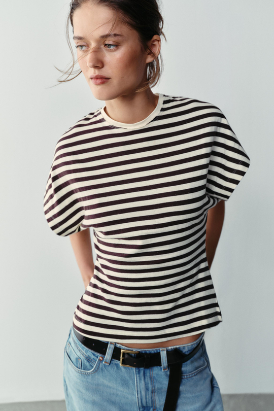 ZARA ФУТБОЛКА В ПОЛОСКУ С ШИРОКИМИ РУКАВАМИ, ПОЛОСКИ