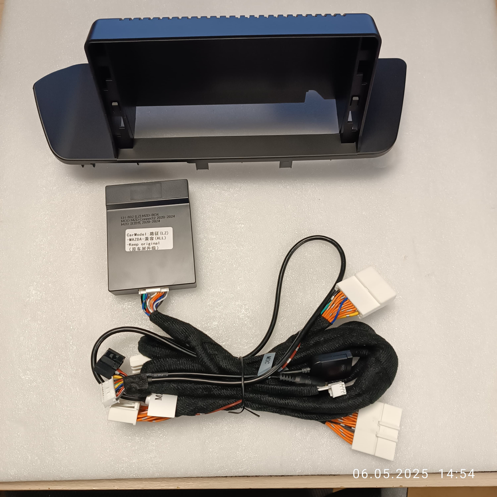 Установочный комплект для MAZDA CX-9 2021+  KUBERG HP-M1208-FW