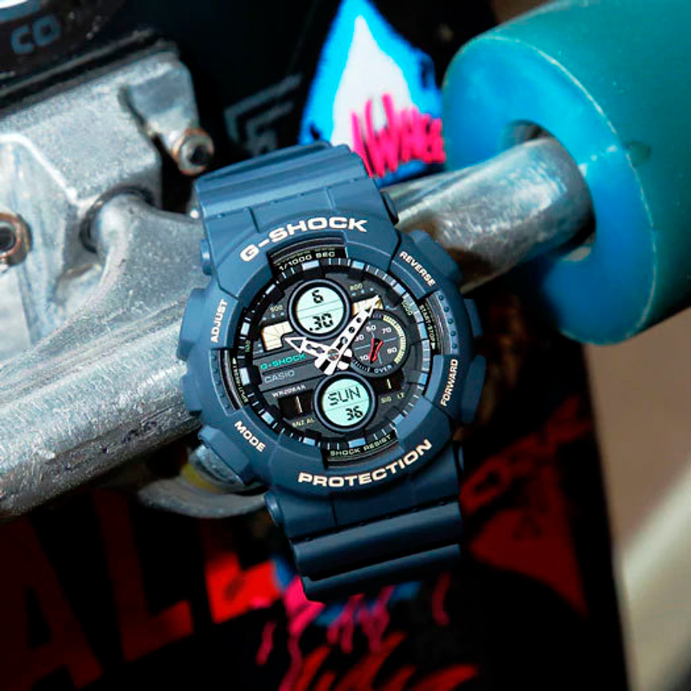 Японские наручные часы Casio G-SHOCK GA-140-2AER