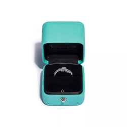 Кольцо из белого золота 18k  с бриллиантами, Tiffany 💠 Knot -  Единственное в наличии