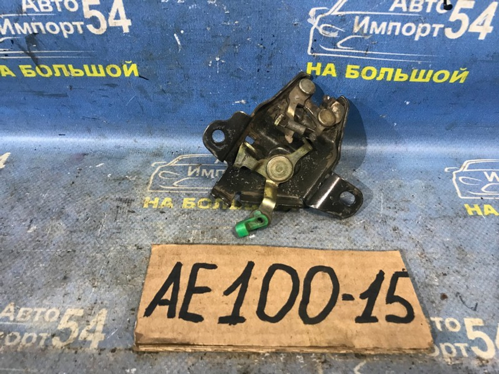 Замок багажника TOYOTA SPRINTER 1992