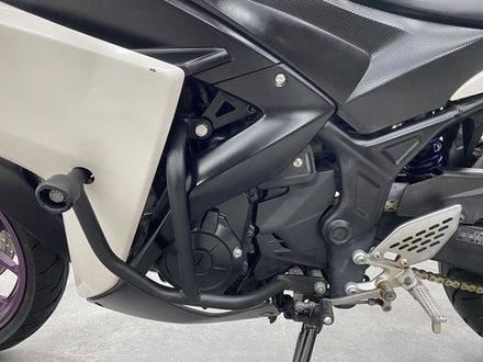 Yamaha YZF-R25 , 2015