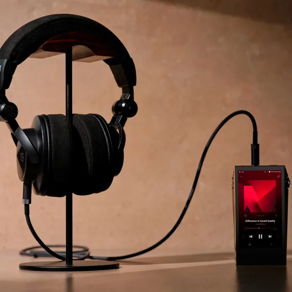 Astell&amp;Kern Virtuoso Black