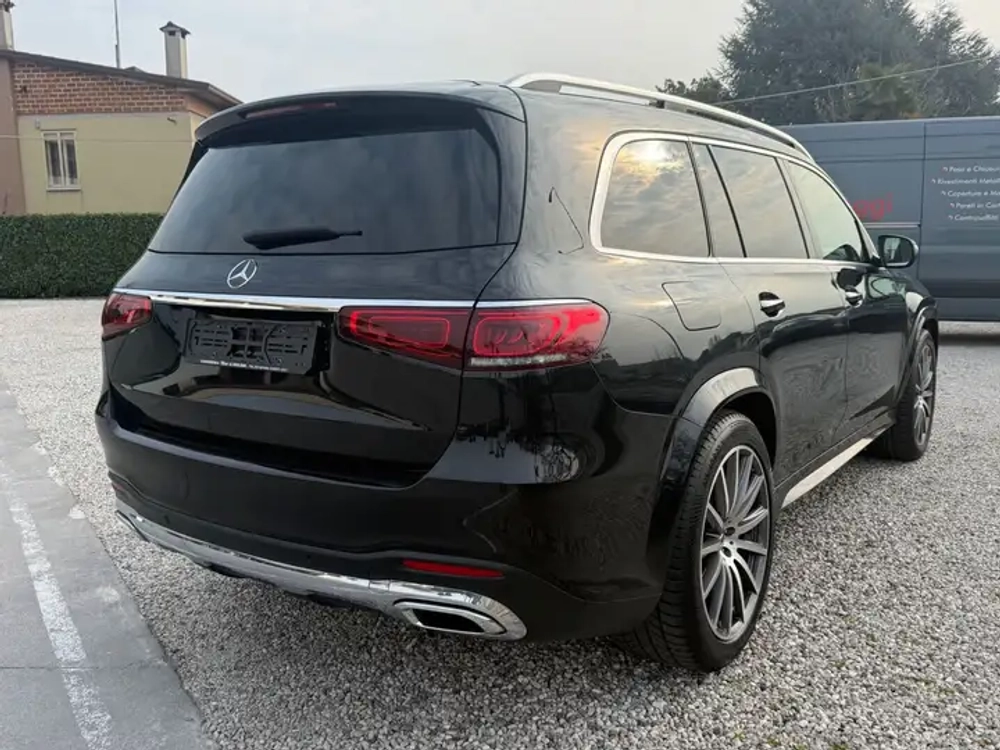 Mercedes-Benz GLS 400