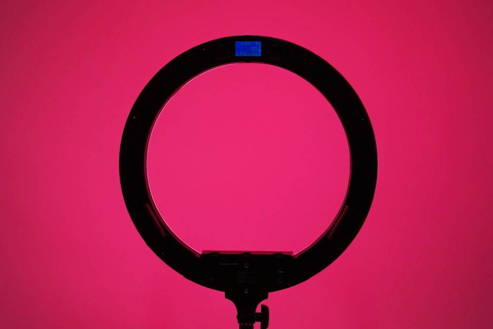 FST RL-48RGB