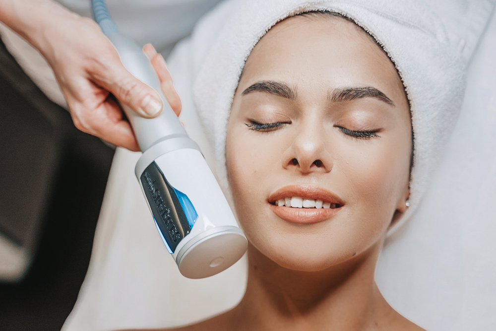 Подарочный сертификат на услуги в инновационную клинику Enhel Wellness Spa Dome