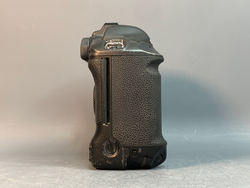 Canon EOS 1Ds Mark II body Отсутствует затвор, не включается