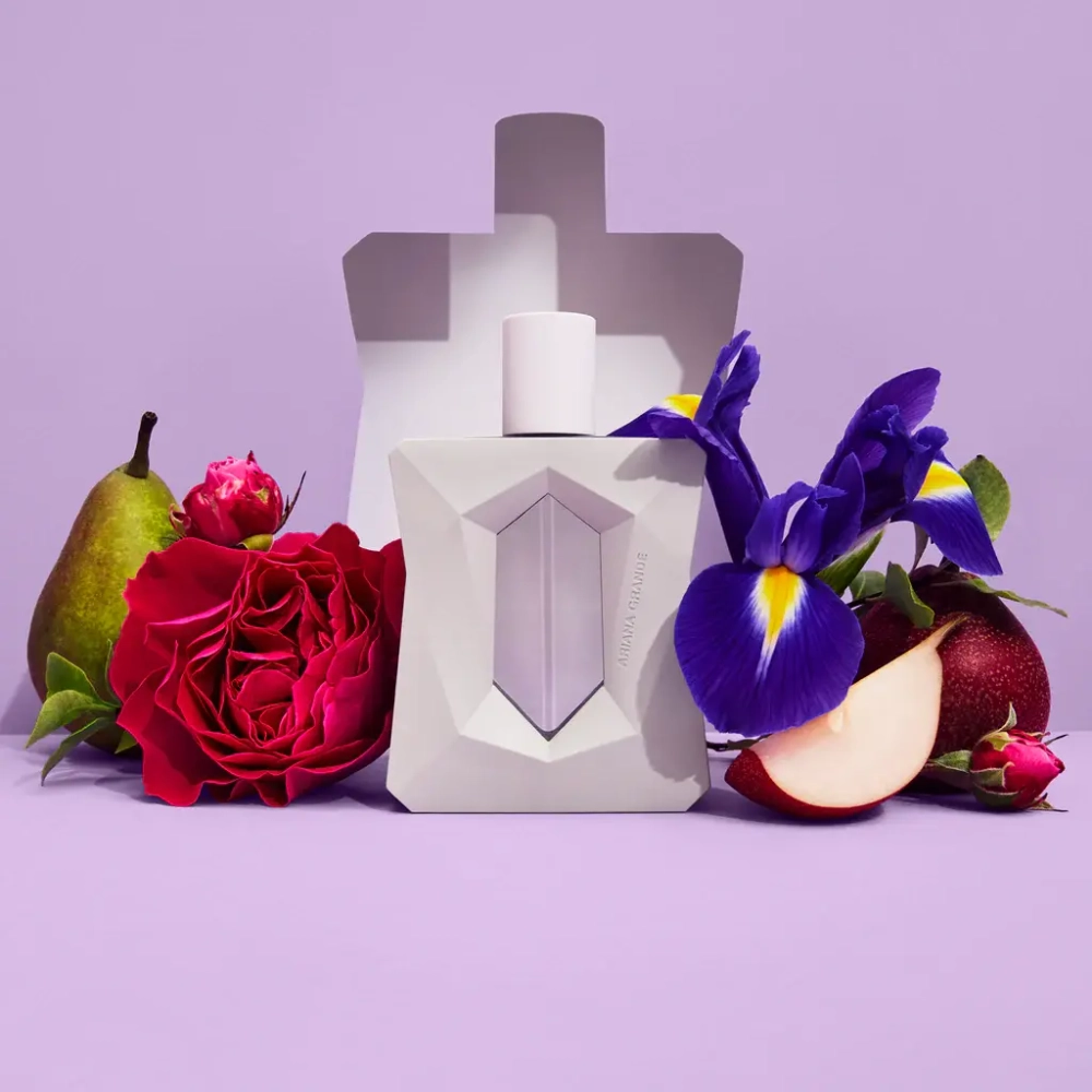 Ariana Grande God Is A Woman EDP