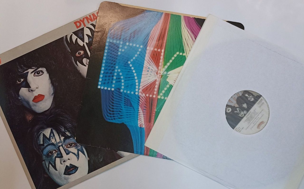 Винтажная виниловая пластинка LP Kiss Dynasty (UK 1979)