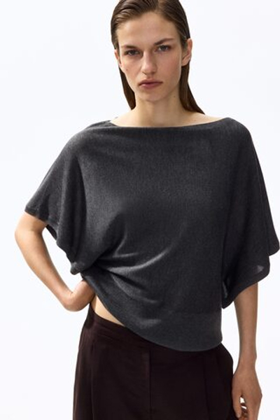 Тонкий трикотажный топ с рукавами «летучая мышь» — прямой крой - H&M