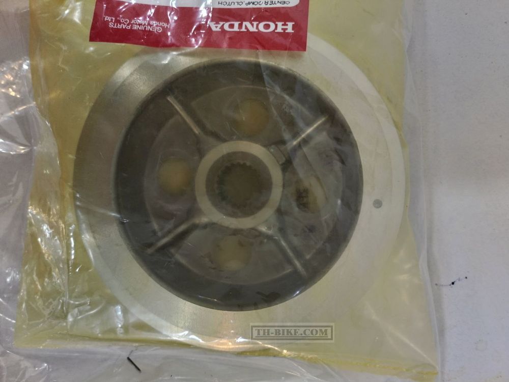 22120-KGH-600. CENTER COMP., CLUTCH. Honda